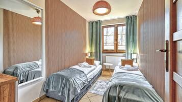 Apartment (18/5) | Laptopgeeigneter Arbeitsplatz, kostenloses WLAN, Bettwäsche