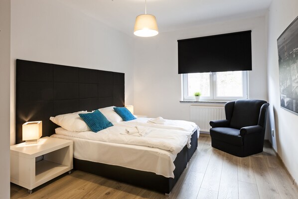 Deluxe Apartment (3/12)