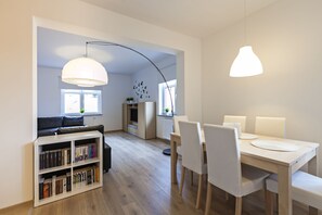 Deluxe Apartment (3/12) | Laptop workspace, iron/ironing board, free WiFi, bed sheets - Apartamenty Sun&Snow Karpacz Sucha (Karpacz)