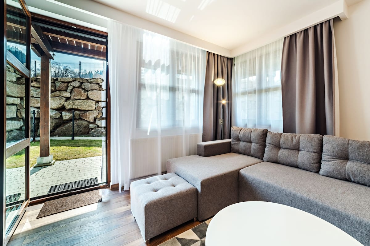 Appartement (Mysliwska 1G/2) | Een laptopwerkplek, een strijkplank/strijkijzer, gratis wifi, beddengoed
