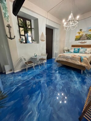 Superior Suite | Premium bedding, individually decorated, individually furnished - Casa Of Essence (San Juan)