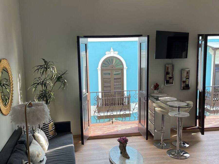 Studio Suite | City view