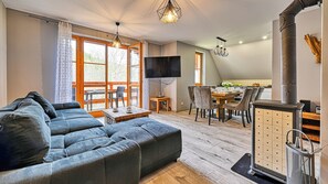 Living area - Apartamenty Sun & Snow Karpacz Myśliwska (Karpacz)