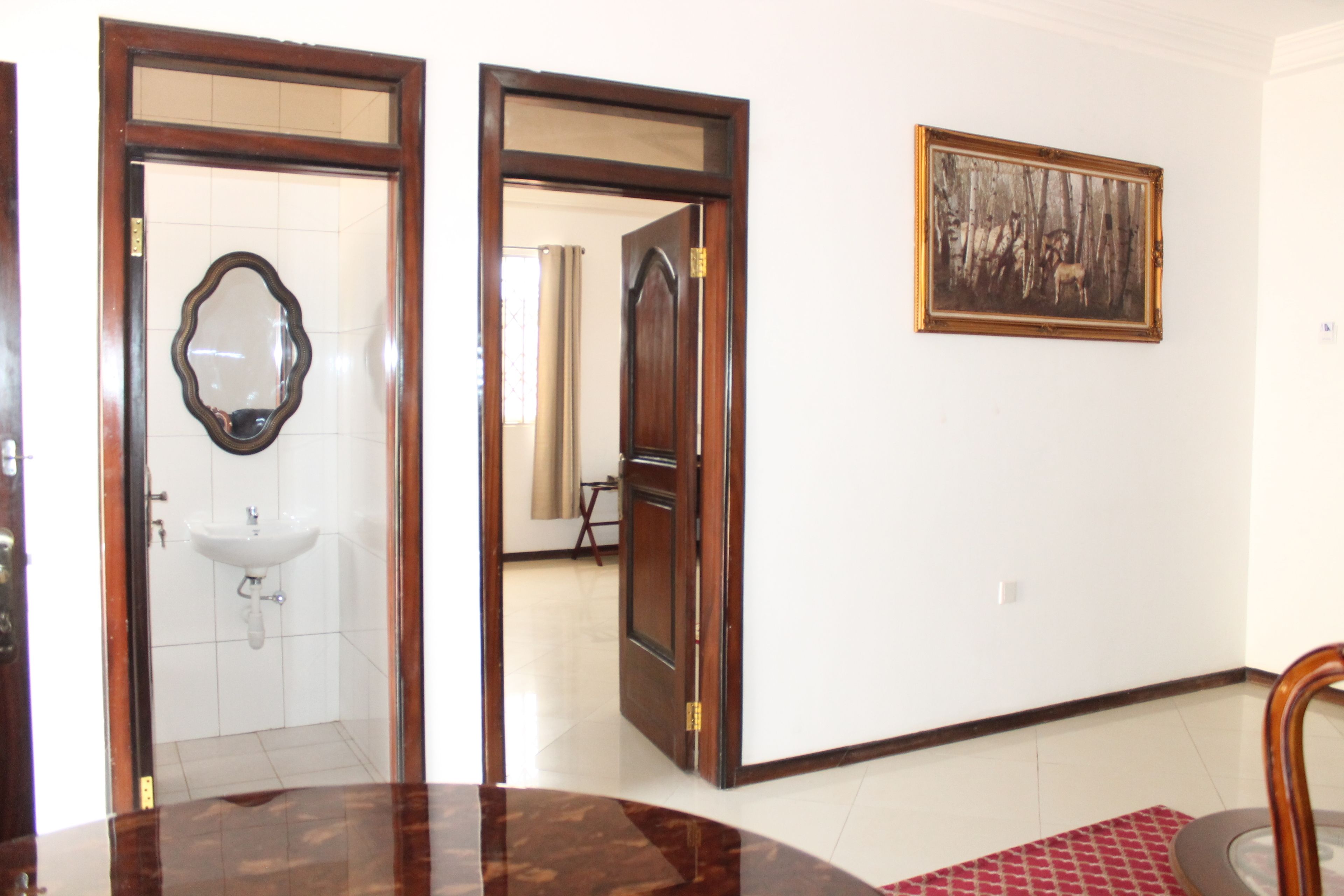 in-room safe, desk, laptop workspace, blackout curtains