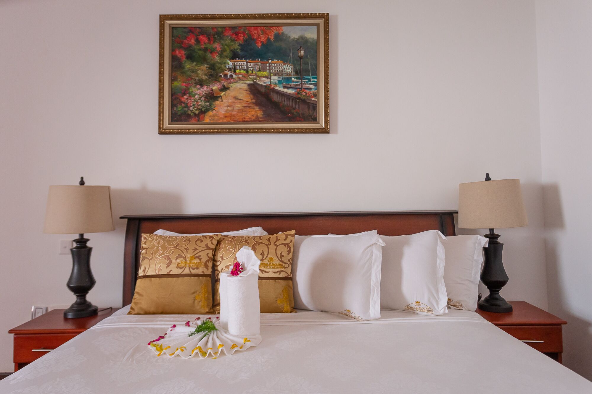 superior room | in-room safe, desk, laptop workspace, blackout curtains