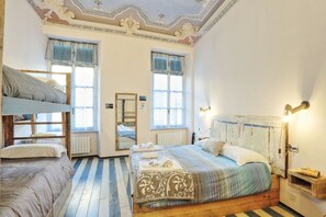 "Levante" Quadruple Room with private external bathroom