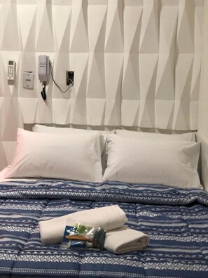 Desk, blackout curtains, cots/infant beds, free WiFi - Pousada Executive Express - Próximo ao Aeroporto (Goiania)
