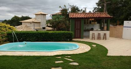 Casa com 4 Suítes e Piscina em Búzios