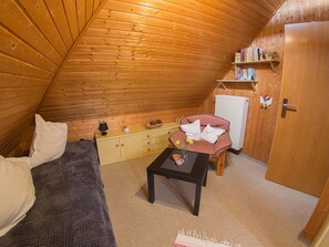 3 Schlafzimmer, Bügeleisen/Bügelbrett, Reisekinderbett, WLAN