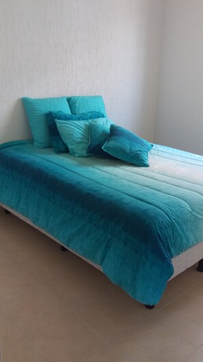 1 bedroom, in-room safe, WiFi, bed sheets