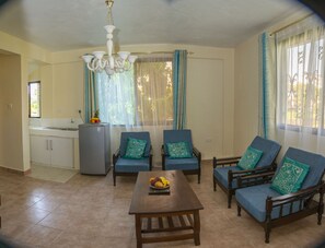 Lägenhet Standard - 2 sovrum | Vardagsrum | Tv