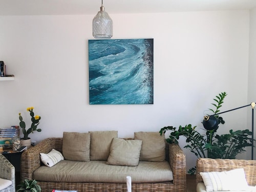 Surfers Retreat - Hostel - Adults Only