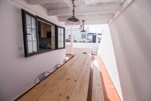 Interior - Surfers Retreat - Hostel - Adults Only (La Oliva)