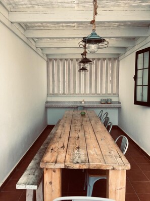 Dining - Surfers Retreat - Hostel - Adults Only (La Oliva)