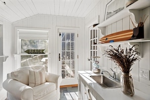 Living area - Villa Romina (Amagansett)