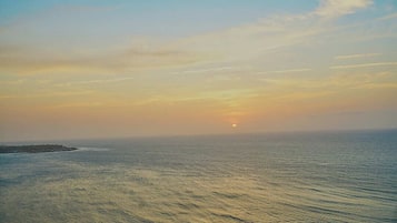 Basic Duplex, Ocean View | Beach/ocean view