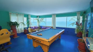 Basic Duplex, Ocean View