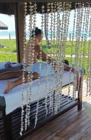 Massages sur la plage, massages