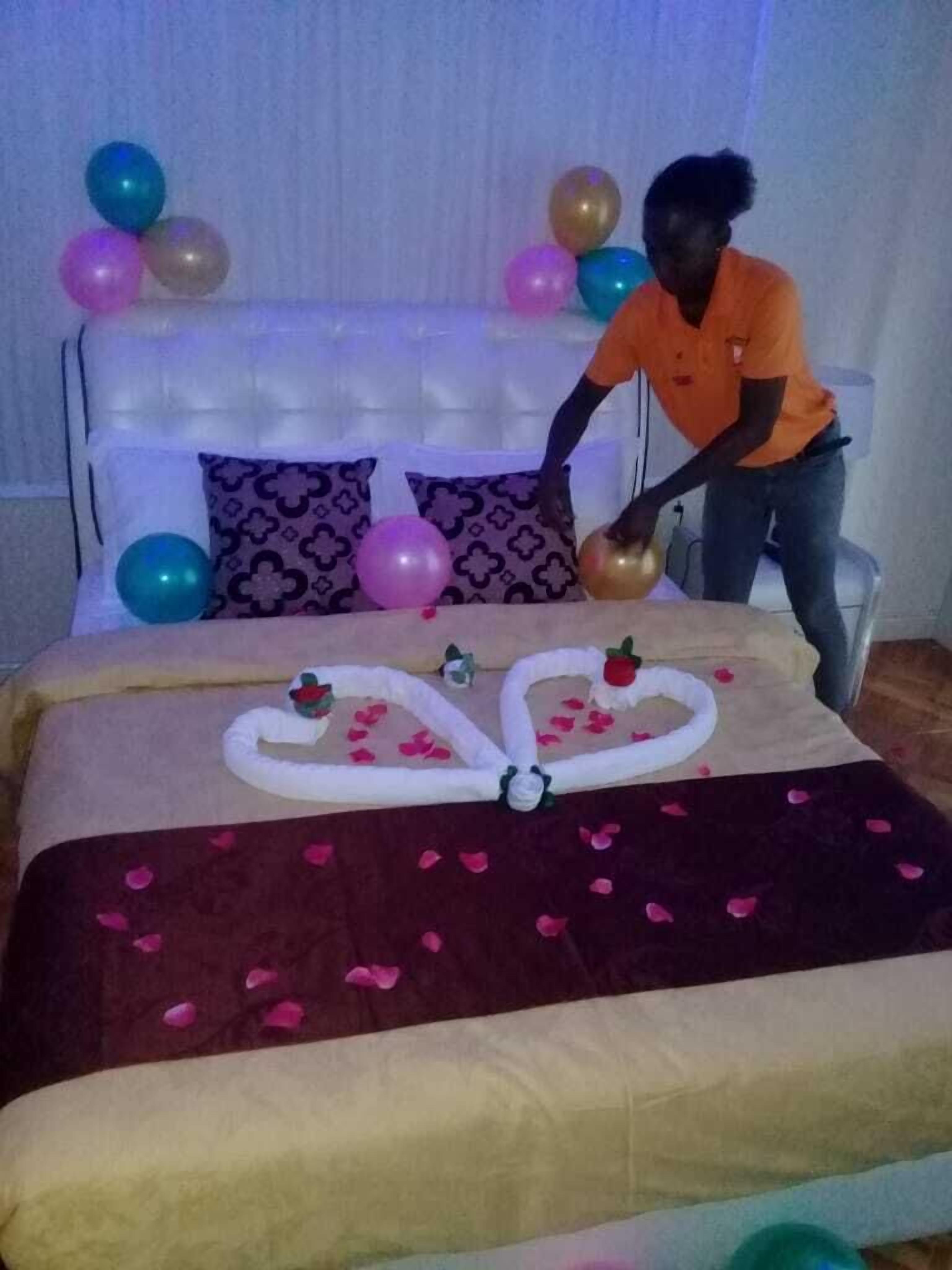 East End View Suite | 埃及棉床单、高档床上用品、羽绒被、泰普尔床垫