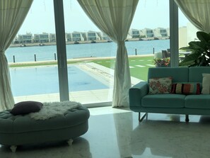 Villa, 4 habitaciones, vista al mar | Vista desde la habitación