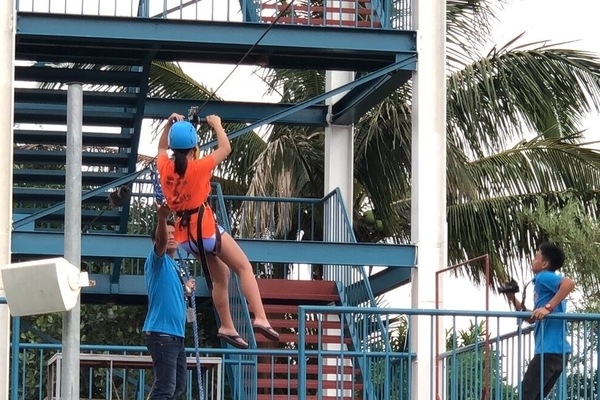 Lake View Condo at Wind Residences - Zip Line