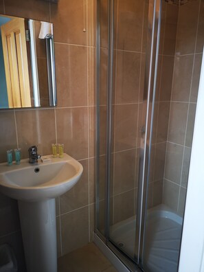 Deluxe Double Room, Sea View | Room amenity - An Creagán Bed and Breakfast (Inisheer)