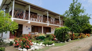 Habitación familiar, varias camas, no fumadores | Caja fuerte y wifi gratis