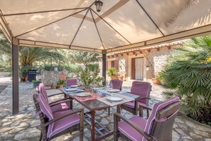 Servei de restauració a l'aire lliure