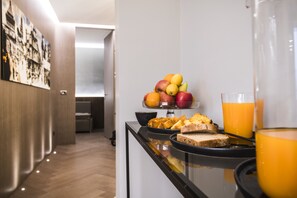 Petit déjeuner préparé à la commande compris tous les jours