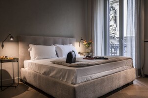 Junior Studio Suite, Balcony, City View | Premium bedding, down comforters, memory foam beds, minibar