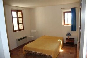 2 bedrooms