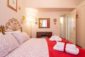 2 Schlafzimmer, Bügeleisen/Bügelbrett, WLAN, Bettwäsche