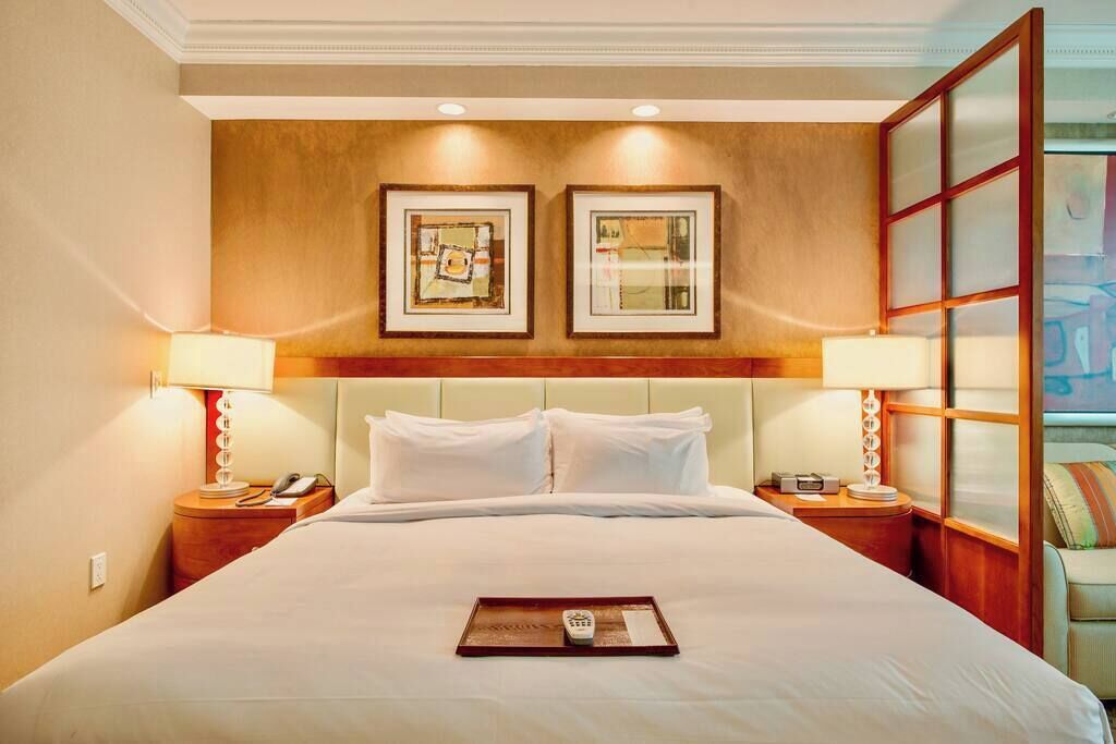 1 bedroom, in-room safe, desk, blackout drapes