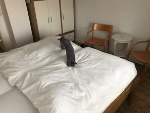 2 dormitorios, wifi gratis, ropa de cama