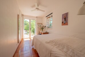 4 bedrooms, desk, blackout drapes, iron/ironing board