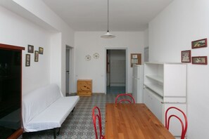 Interior - M084 - Marcelli, three-room apartment with garden at Residence MareVerde (Marcelli)