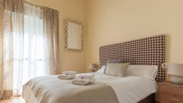 2 chambres, fer et planche Ă repasser, accĂšs Internet, draps fournis