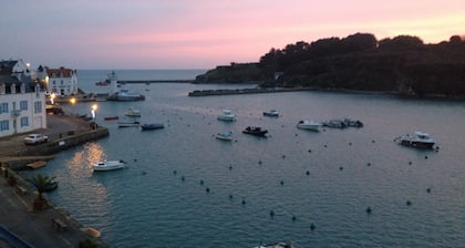 studio vue sur mer à Sauzon