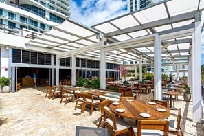 Condo (BW-1104) | Dining - Great Bay View 2 Bed 2 Bath Residence @ Beachwalk (Hallandale Beach)