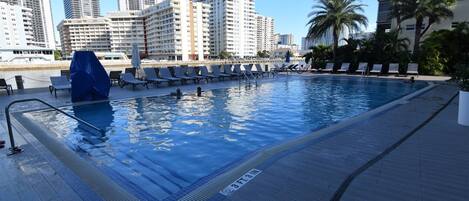 Alberca al aire libre