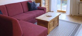 Terraced house with south-west-facing terrace, garden, for max. 4 p., pets allowed, WLAN