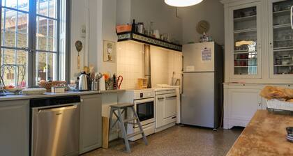 Maison de Village, authenticité, charme avec piscine privée