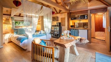 2 bedrooms, free WiFi