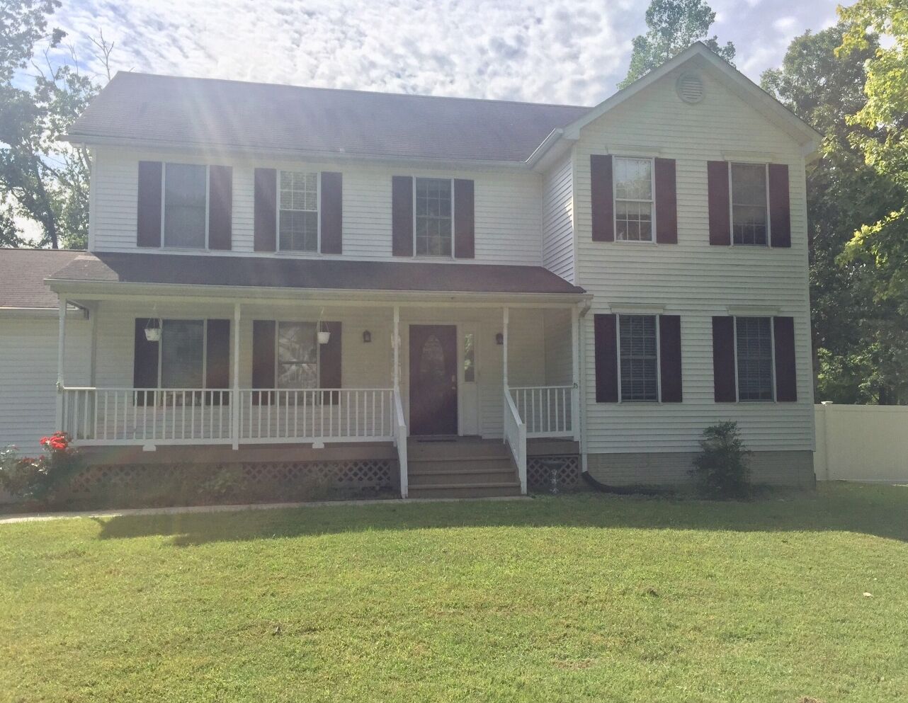 Lusby spacious beauty single family home near Solomons Island