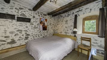 5 Schlafzimmer, Bügeleisen/Bügelbrett, WLAN, Bettwäsche