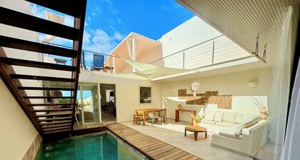 Bungalow mit eigenem Pool, Internet, nah am Meer, Innenhof, Top-Lage, Parkplatz