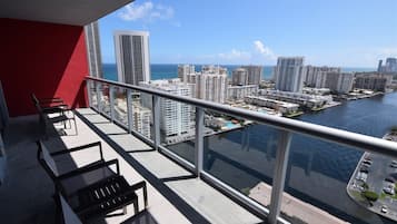 Condo (BW-2707A) | Balcony
