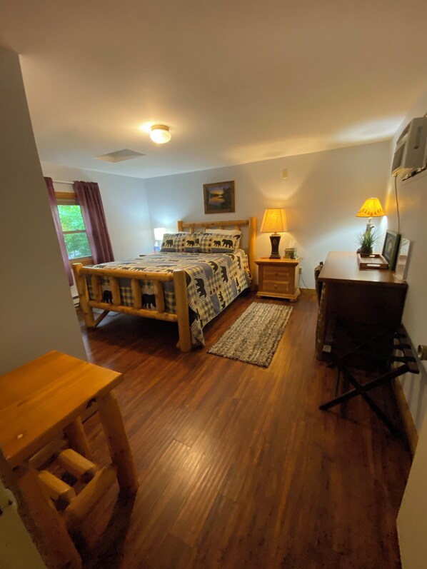 2 chambres, bureau, fer et planche à repasser, Wi-Fi gratuit