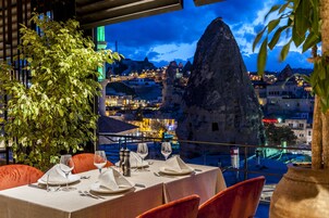 Frühstück, Mittagessen und Abendessen