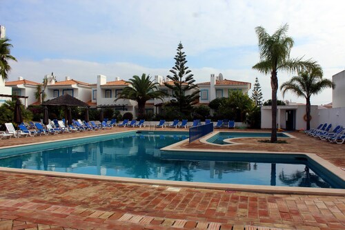 Charming cottage just 700 meters from the beach